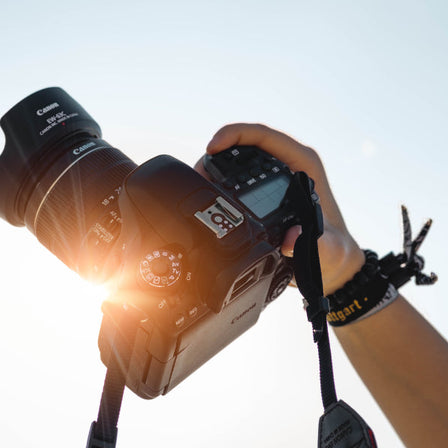 18 Great Places to Find Free Photographs for Your Online Business
